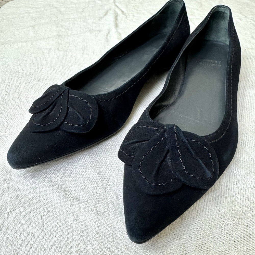 Stuart Weitzman Black Suede Flats Pointed-Toe Womens 8 Bow Detail Classic Career